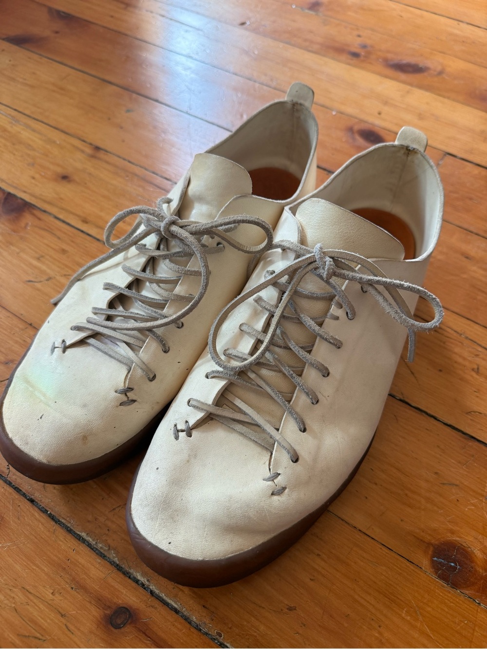 FEIT Handmade Sneaker - Latex WHITE LEATHER LOW TOP SNEAKER Size 43